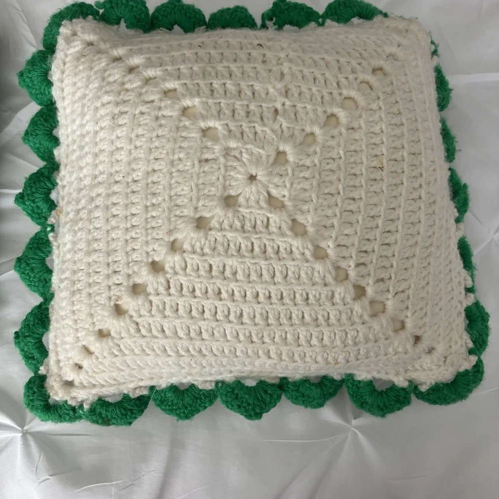 Vintage, Handcrafted set of 2 Square Crochet Flower Christmas Pillows 16